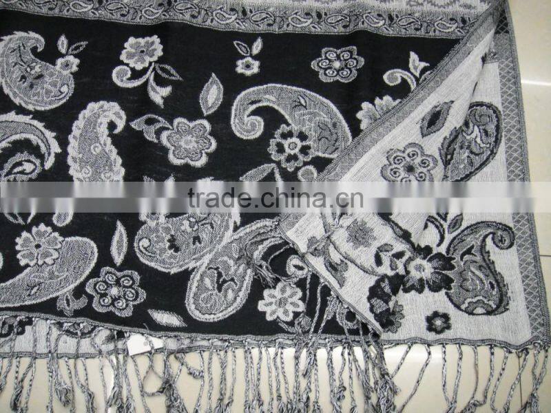 2016 Fashion stylish women Russian classic jacquard paisley floral viscose shawl