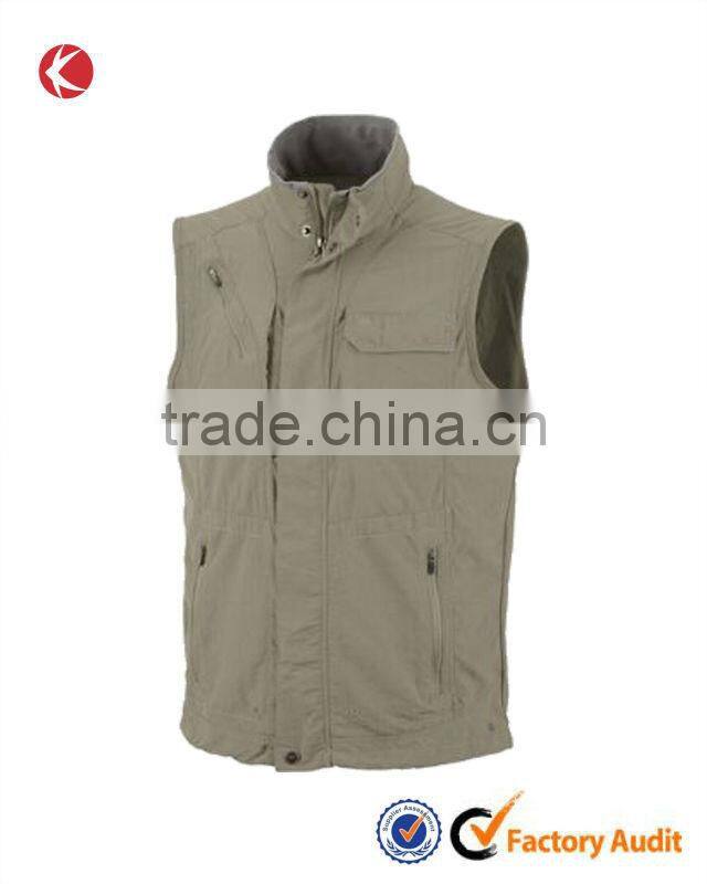New arrival high neck chest pocket fittness man vest