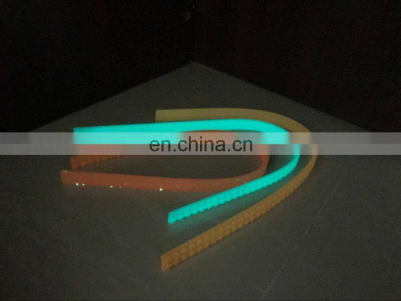 2017Nimunos Adhesive Loops glowing in the dark/Silicone Toy Brick Tape/Building Block kids Toy