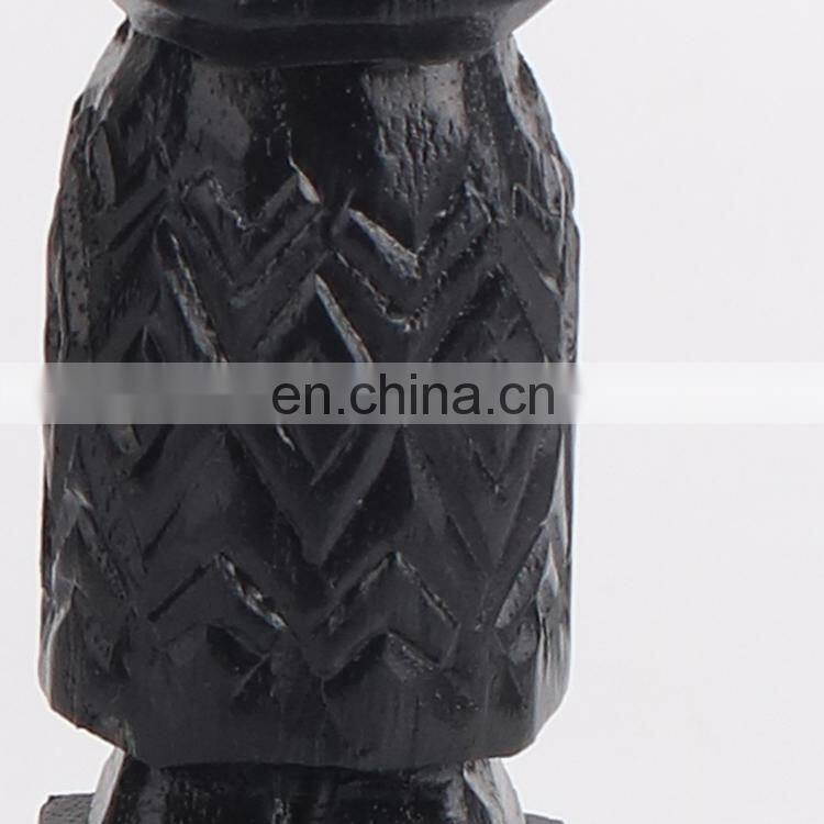 Amazon hot sale wholesale China black wooden face shape home table decoration items