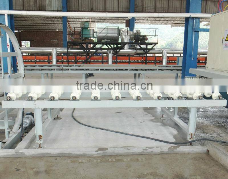 Pass-over roller table for moving stone slab/artificial stone making machine