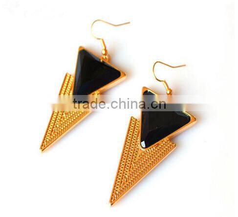 Black New vintage jewelry punk triangle drop earring for women girl Acrylic Gold Dangle Earring brand Costume Jewelry