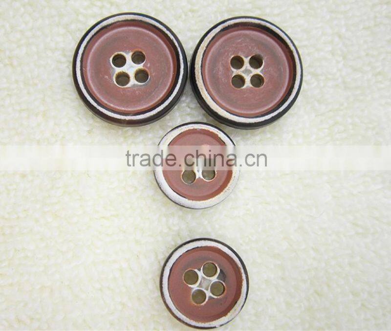 Sedex Audited Factory 2 Pillar burnt rim 4 holes urea button, urea button