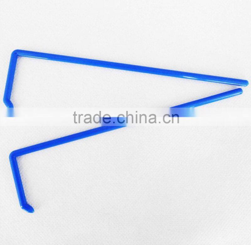 Laboratory disposable L-shaped cell spreader