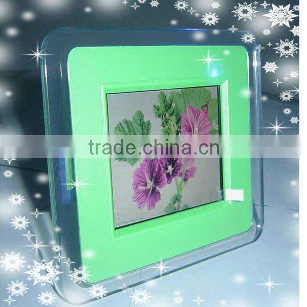 digital photo frame