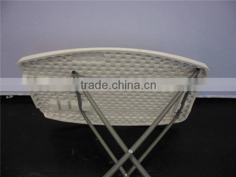 2015 most popular kids folding adjustable blow molding plastic table for dinner use
