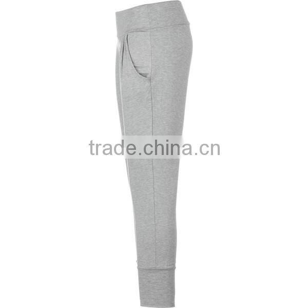 Relaxed fit ribbed hem cuffs sexy girls wearing yoga pants