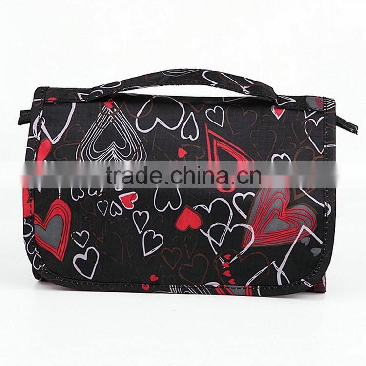 210D Nylon Plaid Floral Printing Toiletry Cosmetic Bag With Hanger