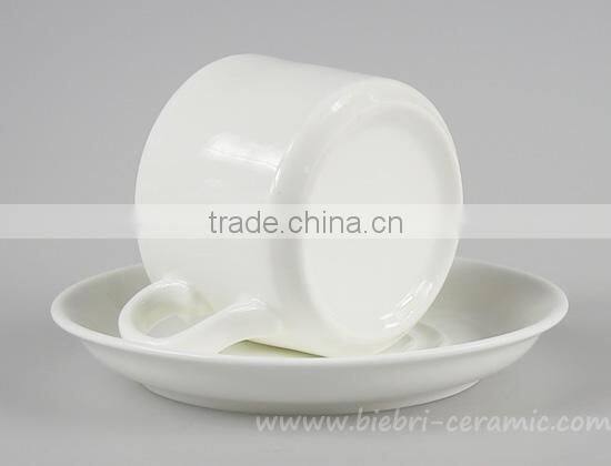 Wholesale Antique Modern Design Plain White Fine Porcelain Coffee And Tea Cups And Saucers Sets For Hotel And Restaurant