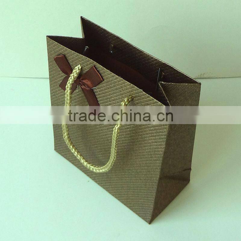 special offer paper bags for clothes for packing