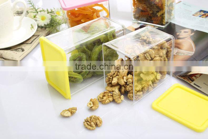 Foldable sealed food storage box/ food container-- pink 370ml
