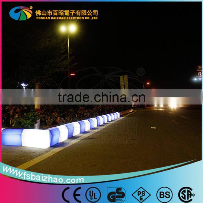 different colours road street light types LED plastic kerb