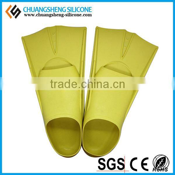 Hotselling yellow silicone mermaid tail swim shoes from China manufacture