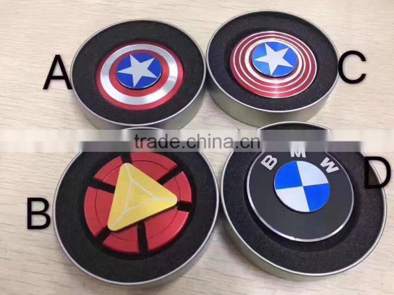 Hot sale in USA new design Desk Toys fidget toy light spinner toy manufacturer supplier