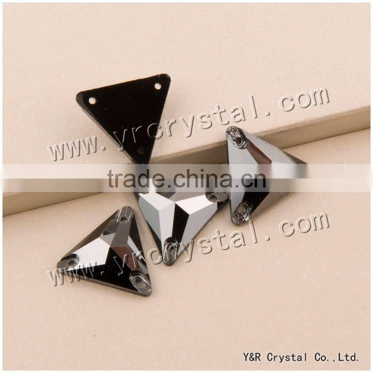 YR3270 Triangle Sew on Stone Flatback Glass Crystal Jet Hematite