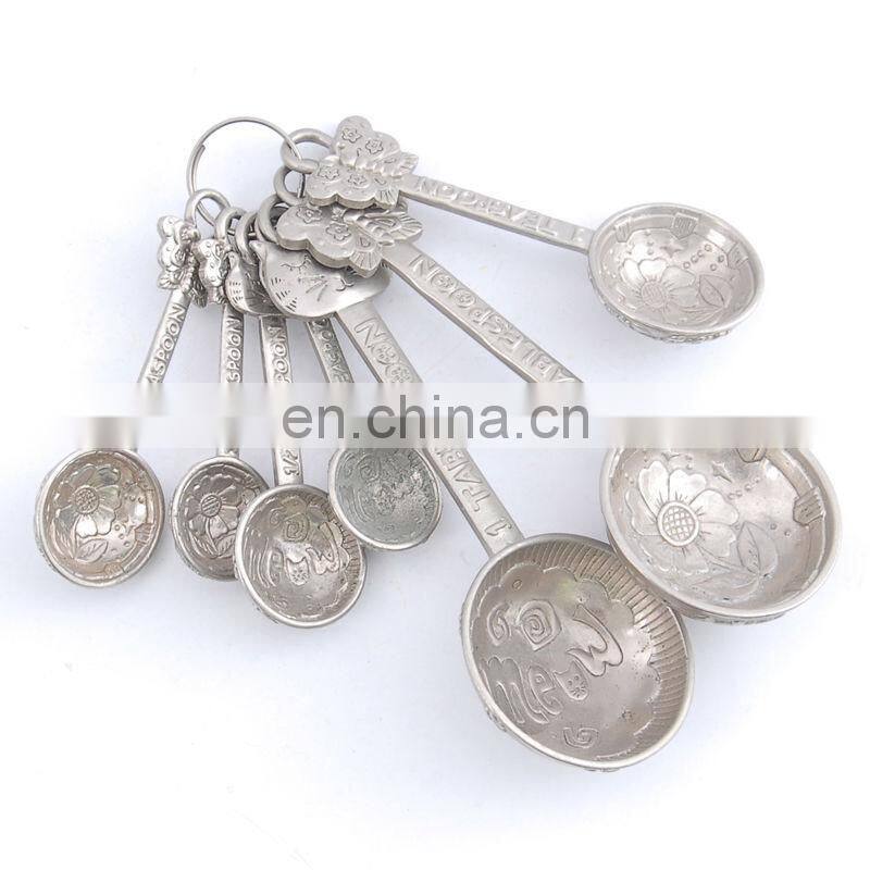 Exquisite Pattern sounenir metal spoon gift