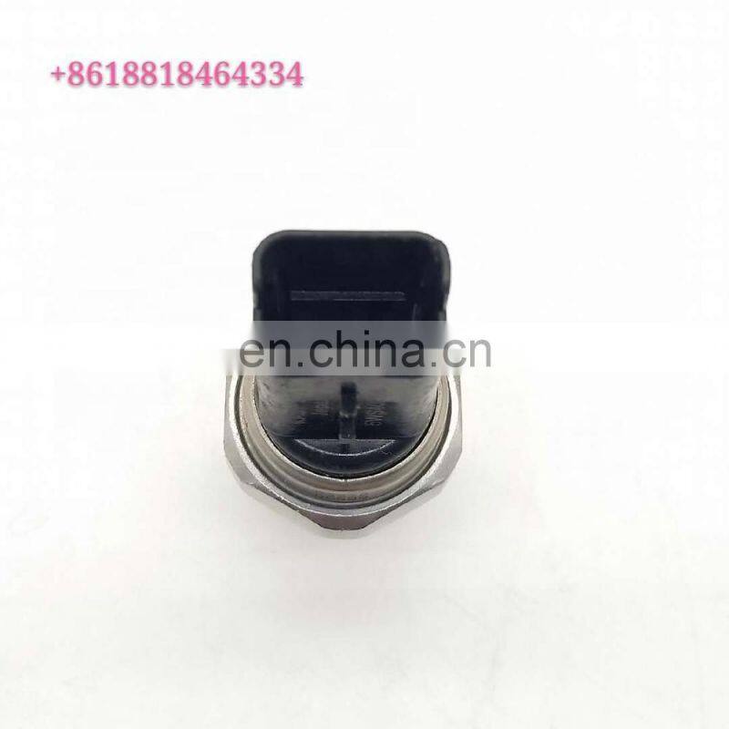 High quality Oil Pressure Sensor 5WS40208, KA51-S01For Renault Clio Megane Scenic Laguna Mk3 Mk2