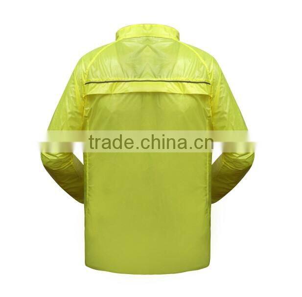 Hi vis reflective running jacket