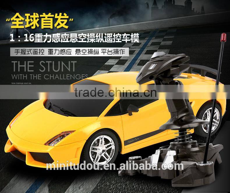 2015 New Arrived Gravity sensing rc car1:16 rc car Floating control hand-held remote control rc car battery toy car model car