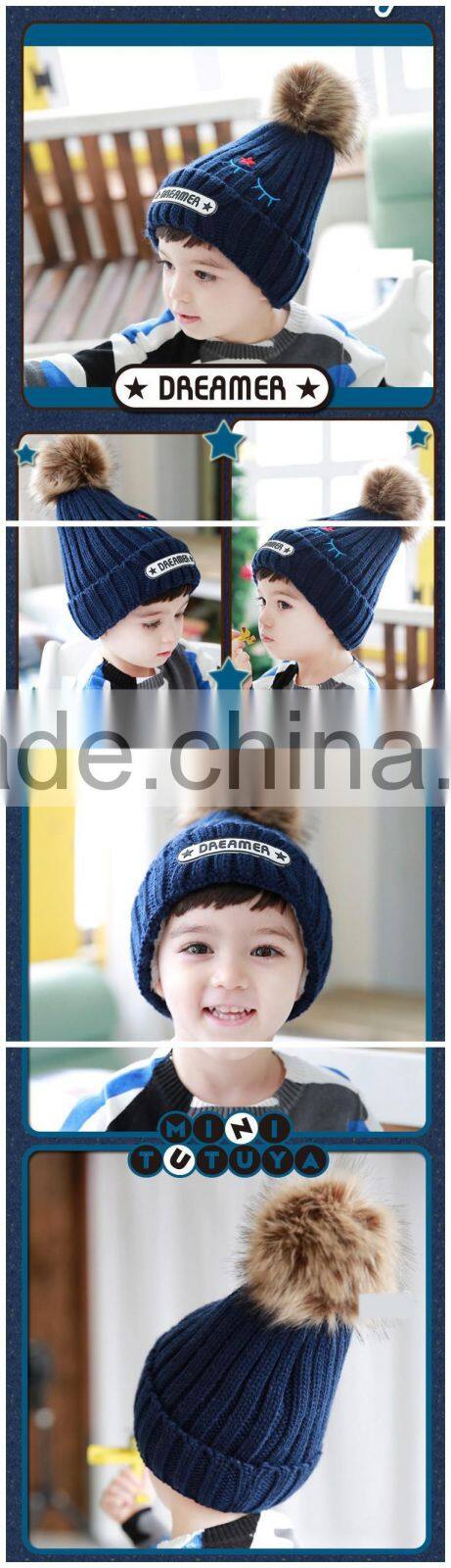 2015 Winter Latest DREAMER and Small Stars Embroidery Faux Fur Pom Pom Knitting Baby Kids Hat and Cap