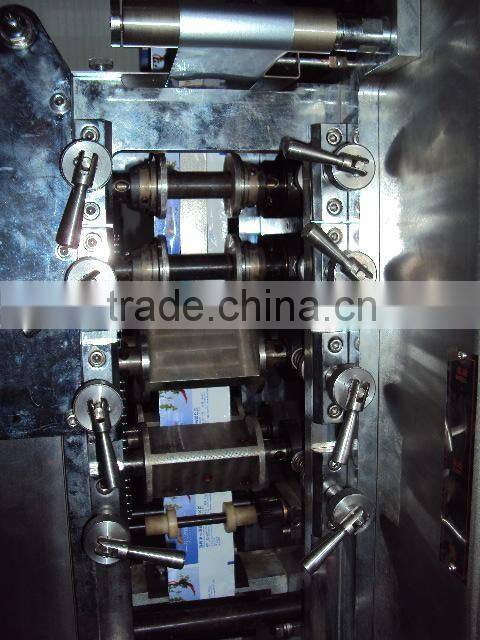 ZJB-220 custom vertical automatic wet wipes napkin tissues packaging machine for sale