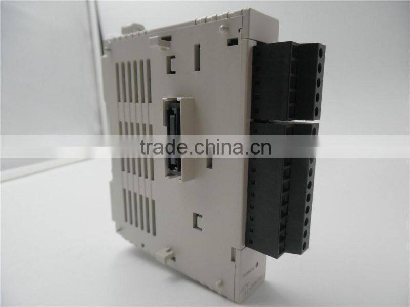 Original new FX3U-4AD-TC-ADP temperature sensor input module 4AI mitsubishi plc