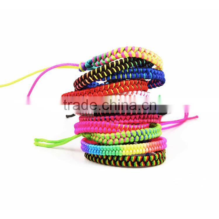 Hot Sale Wholesale handmade red/yellow/green braided friendship bracelet