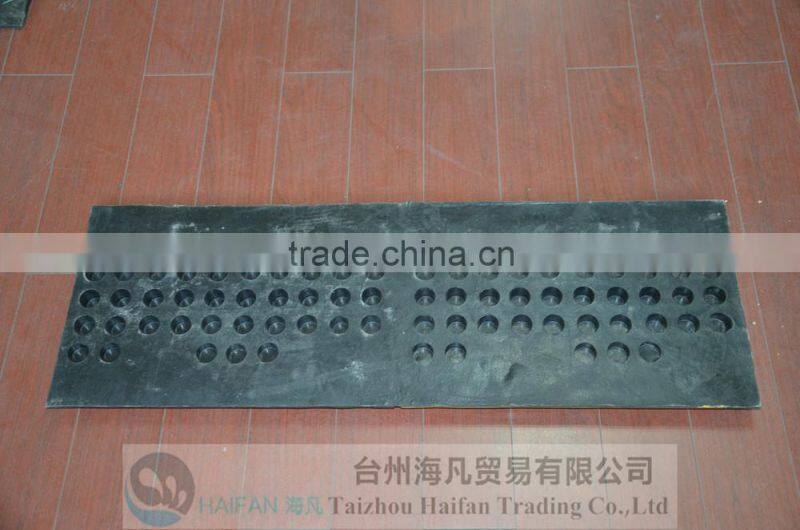 500*320*40mm rubber speed bump used in Intersection/durable reflective speed bump for Crossroads/protable speed hump