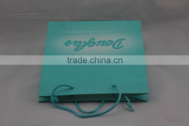 Simple and practical paper bag Clothing Package Shopping Bags