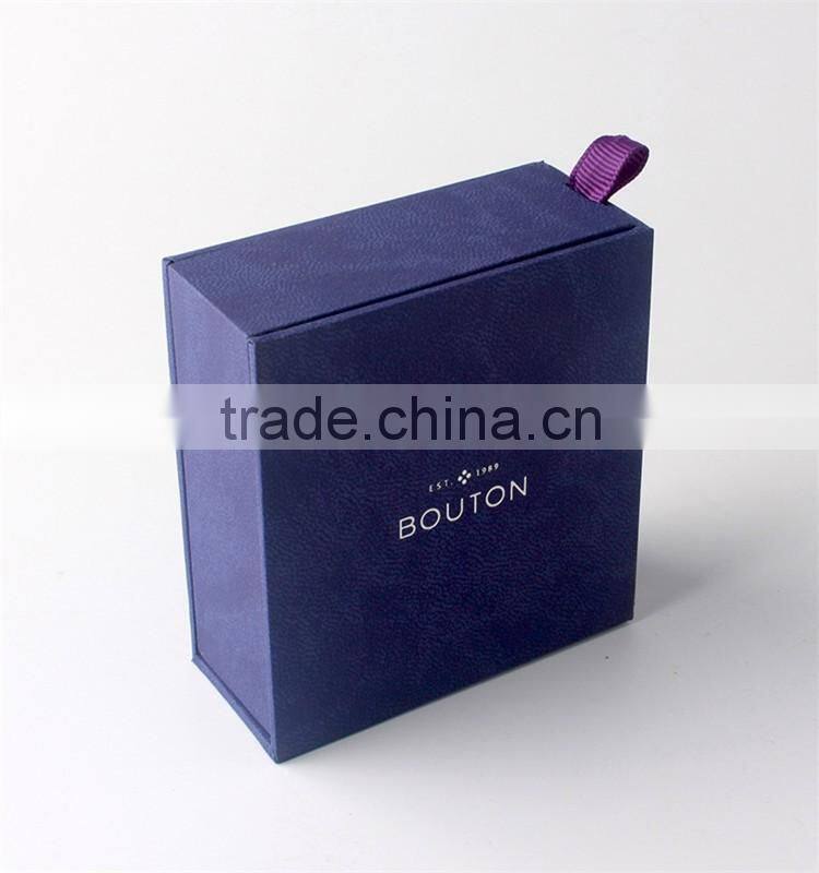 2016 New Unique Shape Leather Packing Gift Jewelry Bracelet/Watch Box