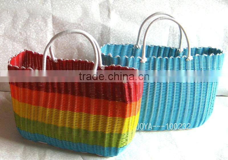 straw basket with handles