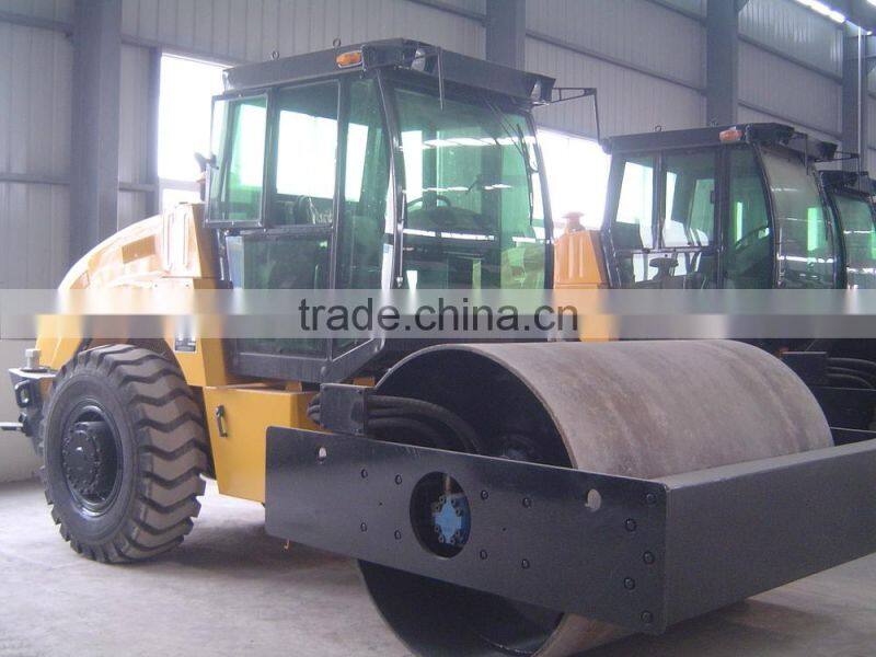Lutong LT620S 20 Ton Road Roller Mechanical Drive Single Drum Vibratory Roller price