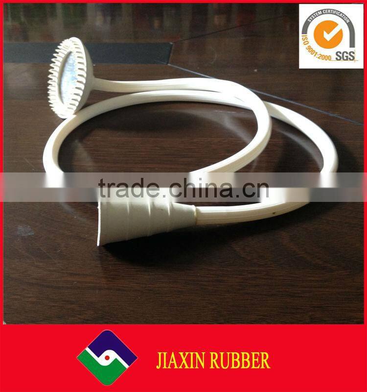 2016 new and high quality pet bathing shower sprayer dog shower brush rubber Pet Shower Head Pet Handhold Sprayer