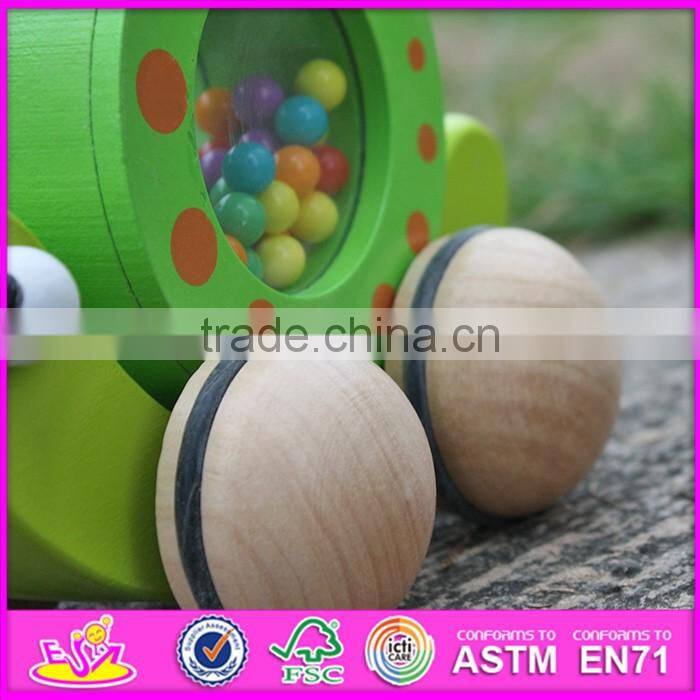 2016 new design snail carried wooden pull toys for toddlers W05C078