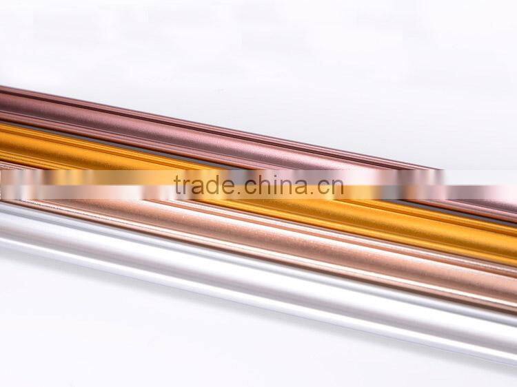 Circular Briefs Hanger Round metal Hanger for Scarves