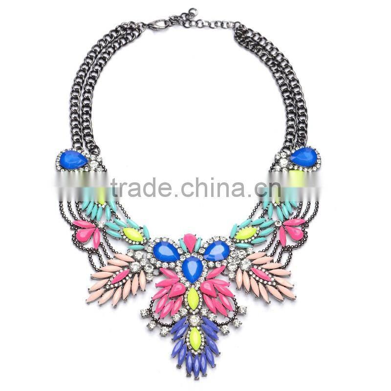 The new European and American big colorful fashion jewelry with Leaf shape and diamond