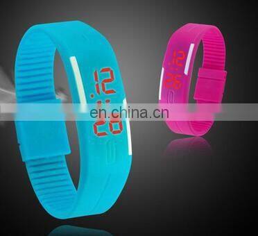 Wholesale Mix 10colors LED touch screen bracelet couple tables silicone mini electronic watch new fashion Men Women WATCH