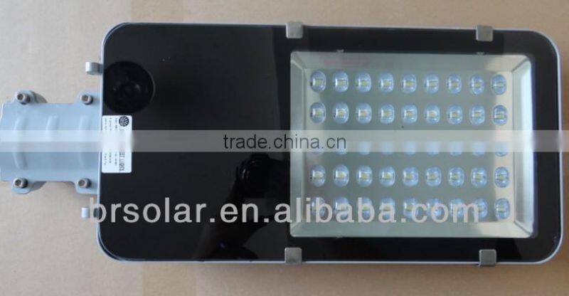 2014 New products emerald solar powered garden lights CE IEC TUV ROHS APPROVED