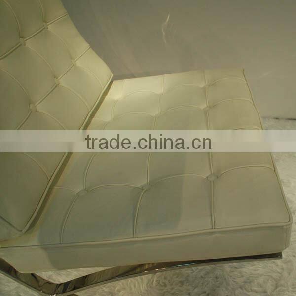 Replica high grade Italian Genuine leather Ludwing Mies Van der Rohe cream color barcelona leisure sofa for living room