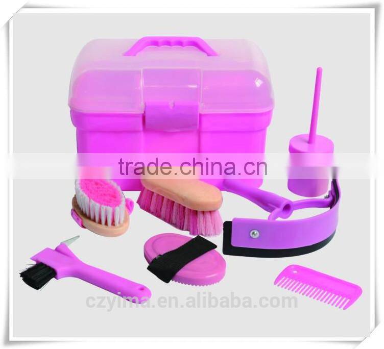 wooden horse dandy brush