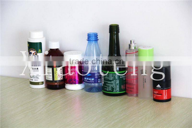 Plastic pails labeling machine