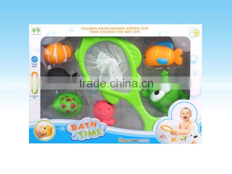 Soft toy Bath toy with water spraying customize vinyl toys