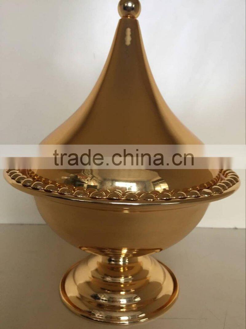 Metal Fruit holder With cover China factory for home decoration