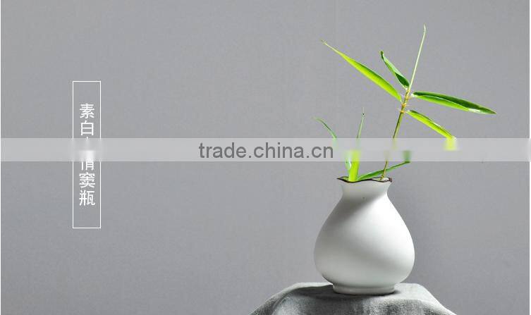 Chinese Ceramics Cut Clower HY167601