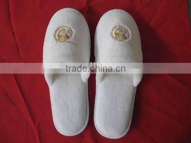 Kids Cute White Hotel Slippers Monkey Closed toe Soft Indoor Slippers