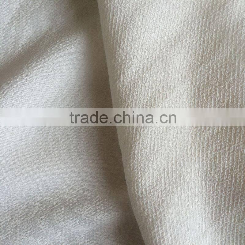 2015 wholesale cheap viscose twill fabric for women clothing