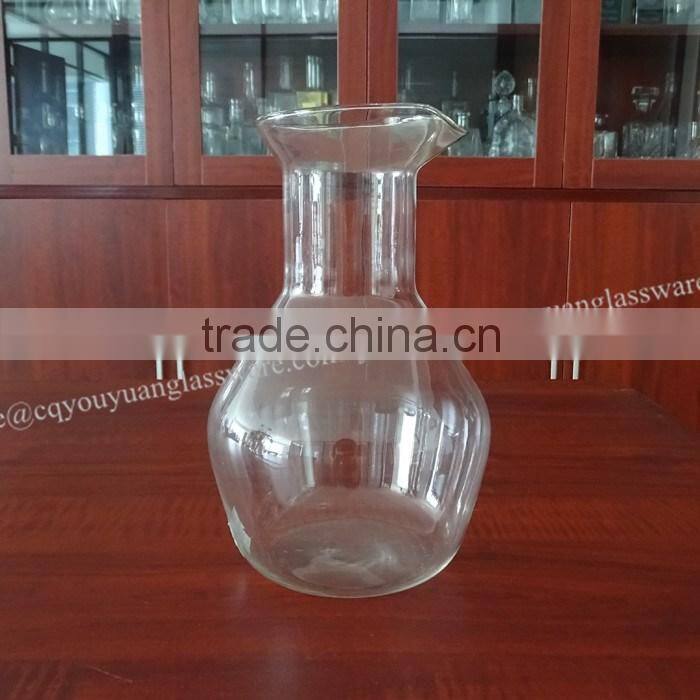 Handblown 1500ml large glass carafe / glass water pitcher