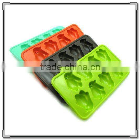 2015 New Eco-friendly food-grade silicone ice tray
