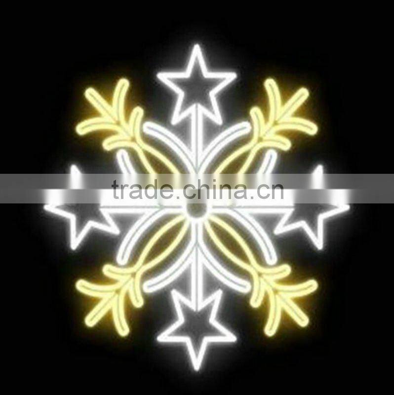 warmwhite star motif light
