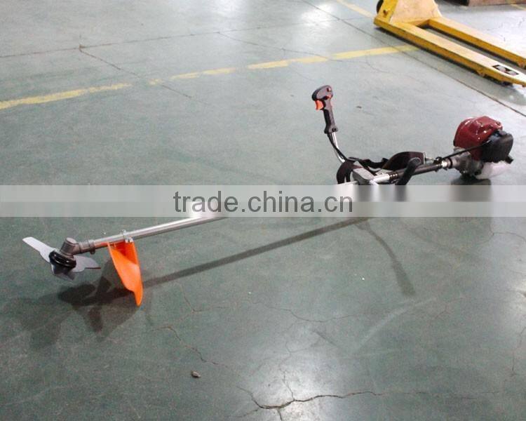 Straight Metal Blade Cutting Type and 4-Stroke Feature brush cutter